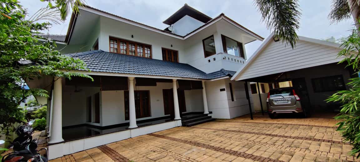 Luxury House For Sale @ Ernakulam