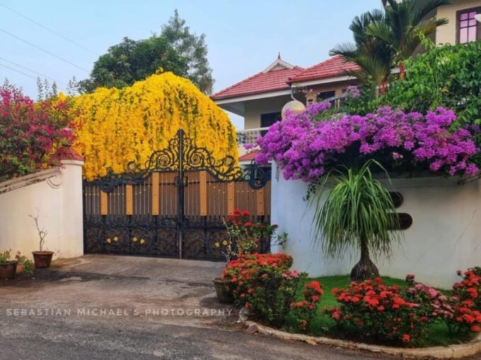 Lake View Luxury Bungalow For Sale@ Ernakulam