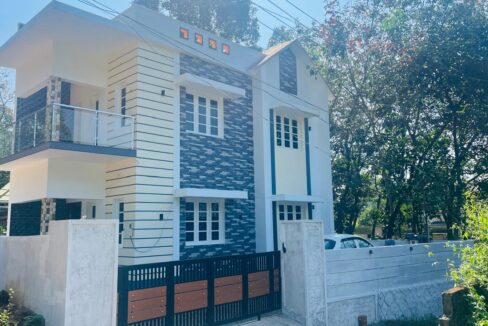 house for sale @ thiruvaniyyo 1