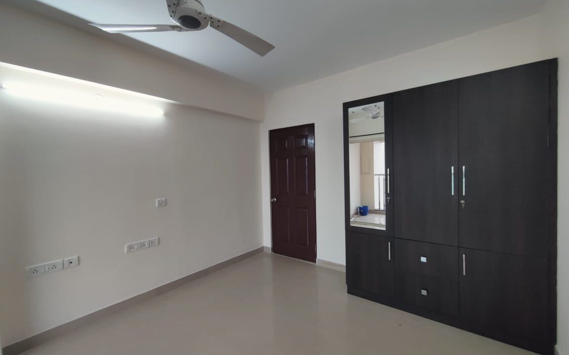 sea view flat 5