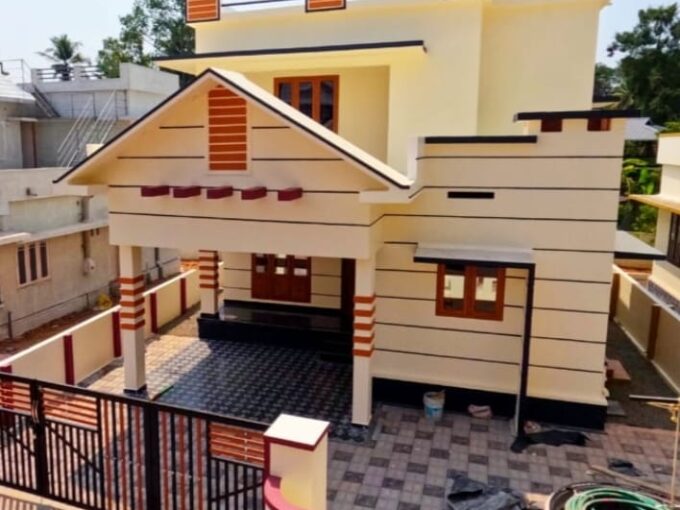 New House For Sale-6 Cent @ Changanassery