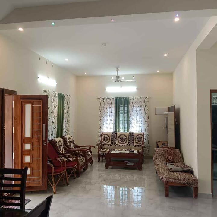 new house for sale @ kumbanad nellimala. 6