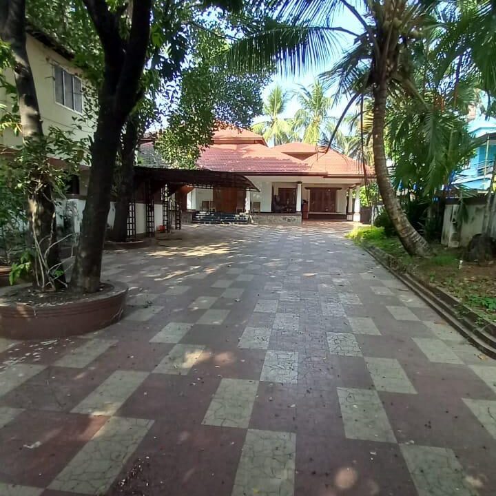 premium house for sale @ vazhakkala kakkanad1