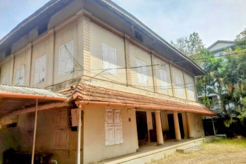 House For Sale @ Aluva town 3