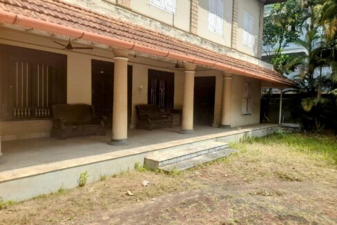 House For Sale @ Aluva town 5