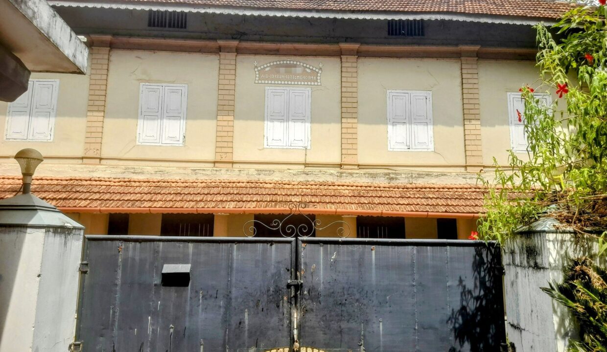 House For Sale @ Aluva town 6