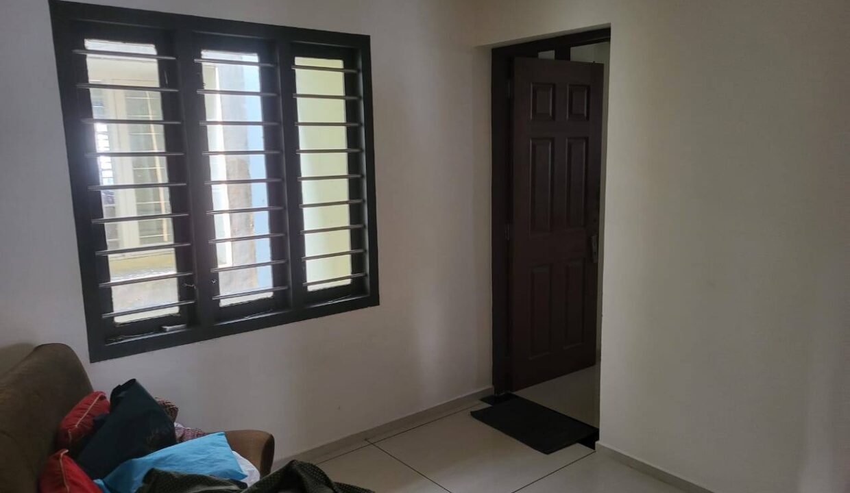 House For Sale @ Kalamassery . 9