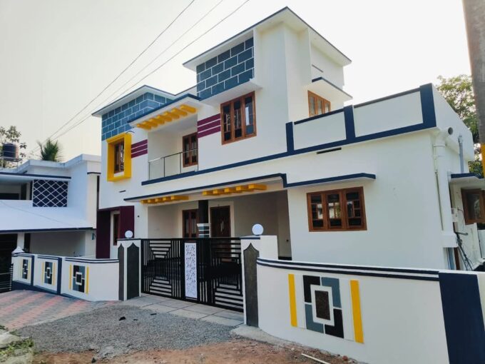 New House For Sale-6 Cent @ Changanassery