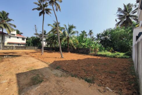 plots for sale @ maradu 3