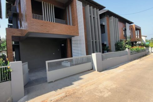 premium villa for sale @ kakkanad 1